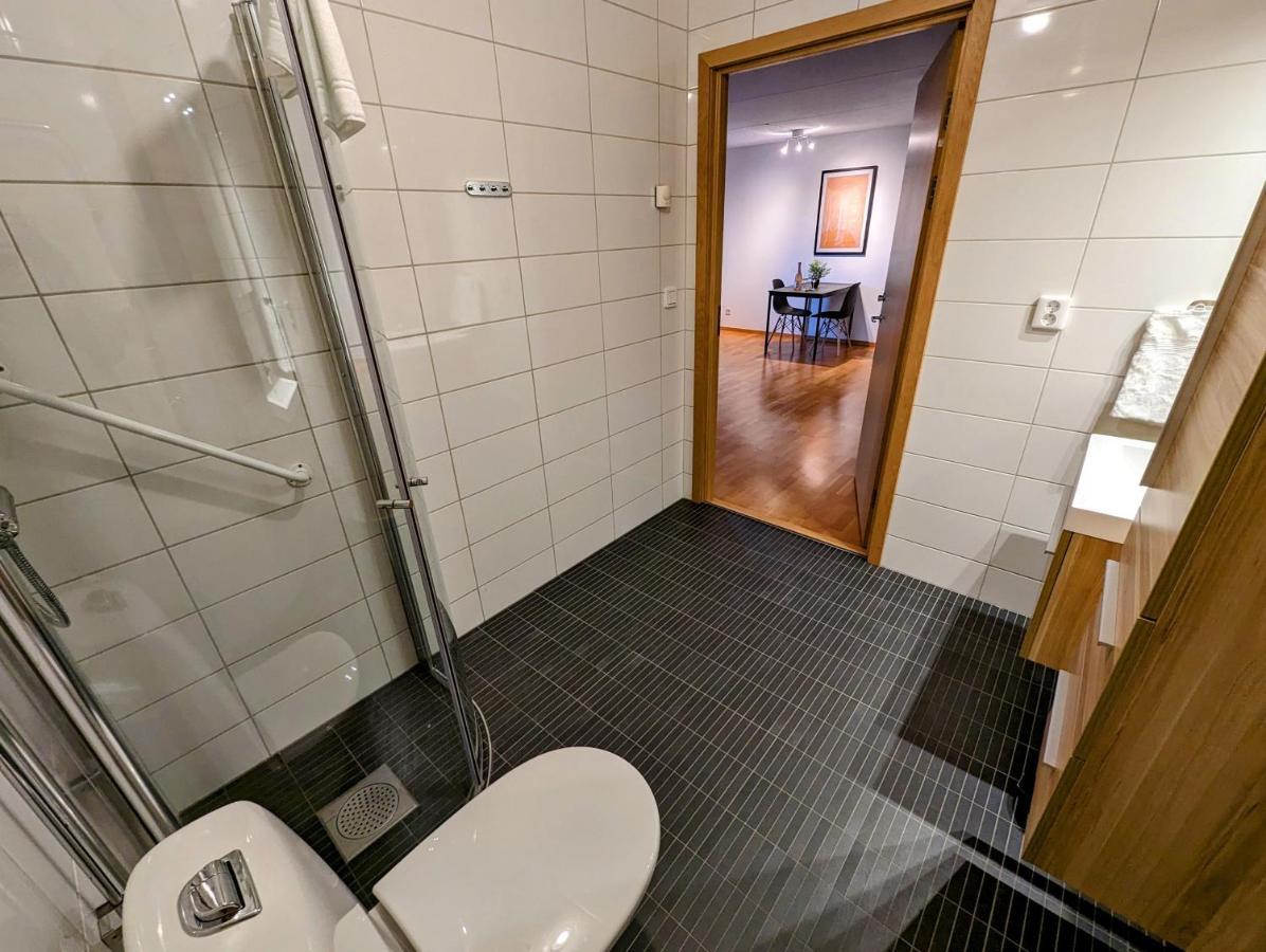 Hotell Bro Kristinehamn Zewnętrze zdjęcie